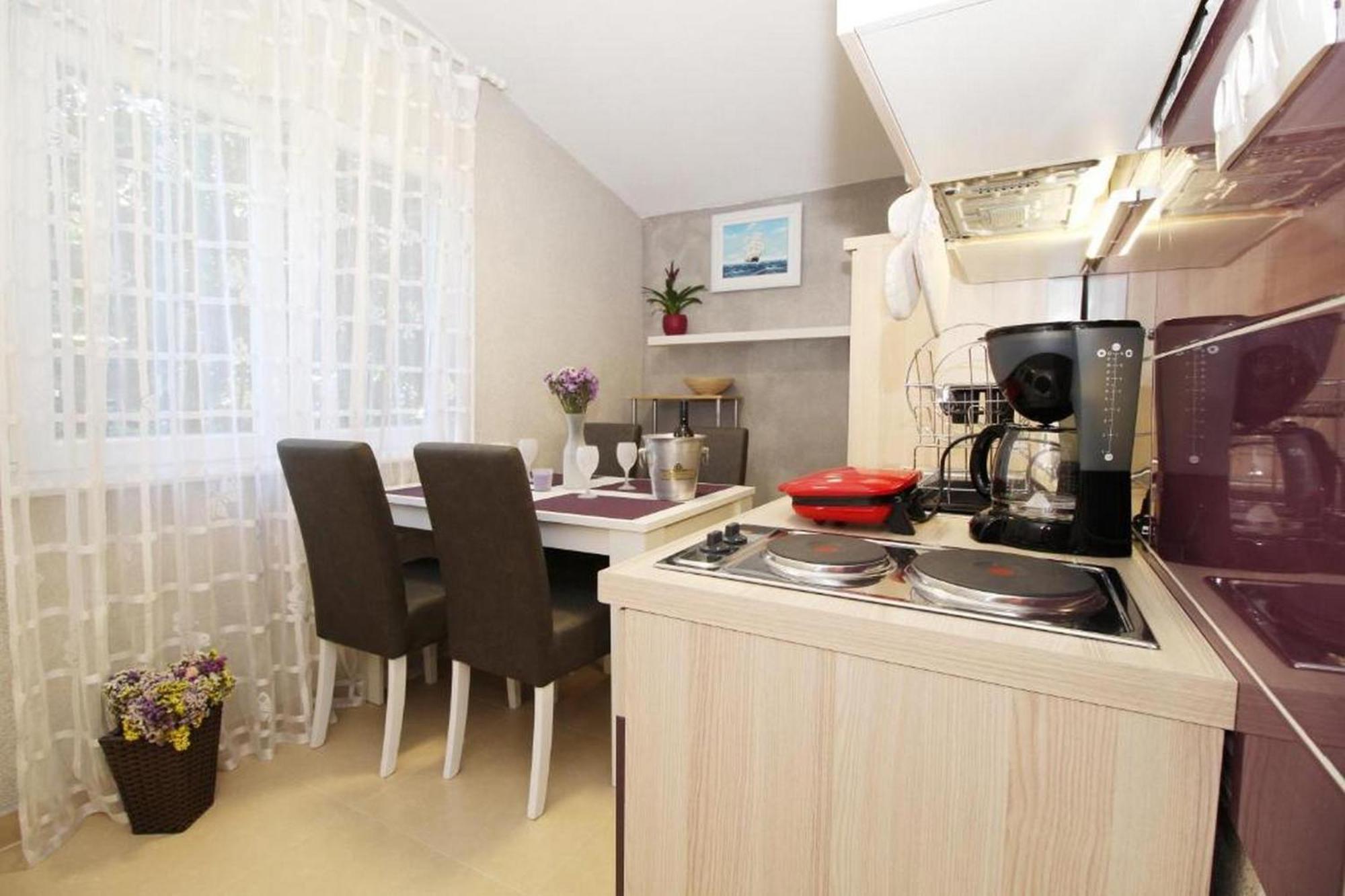 Rooms And Apartments Palma B&B メドゥリン エクステリア 写真